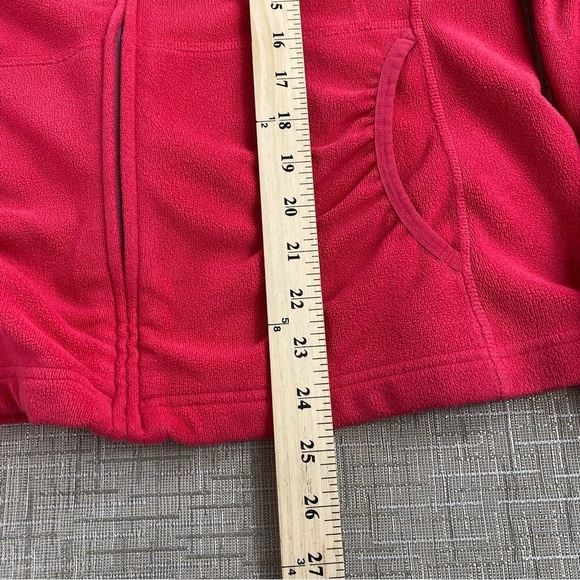 The North Face Women's Red Fleece Hoodie - Picture 10 of 11